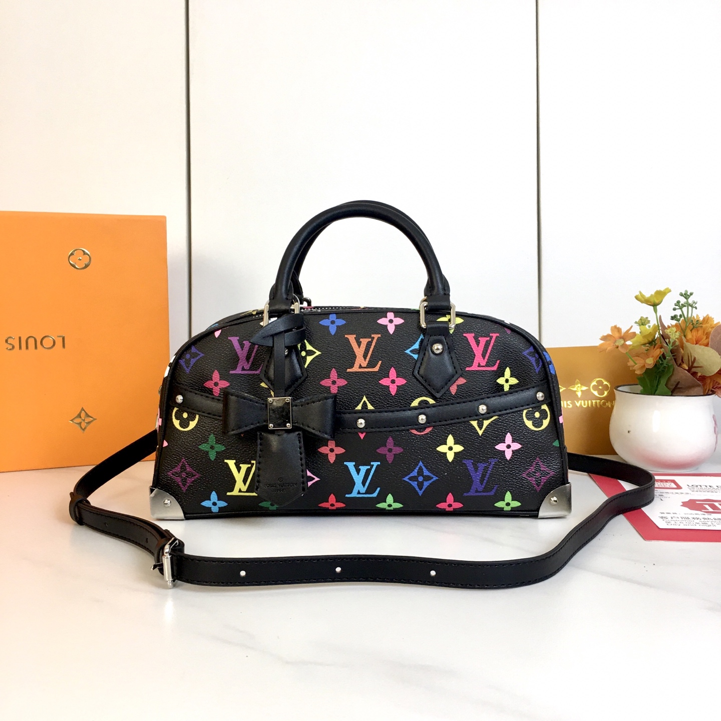 LV bag 376